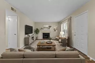 14419 Hanging Moss Cir, Tampa, FL 33613 - Photo 3