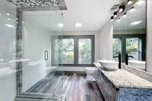 210 15th St E, Bradenton, FL 34208 - Photo 47