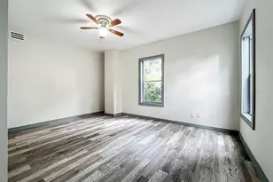 210 15th St E, Bradenton, FL 34208 - Photo 35