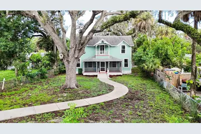 210 15th Street E, Bradenton, FL 34208 - Photo 3