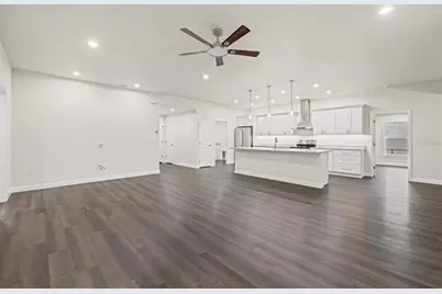 12038 San Angela Drive, San Antonio, FL 33576 - Photo 9