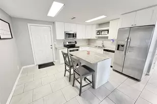 8854 85th St, Seminole, FL 33777 - Photo 7