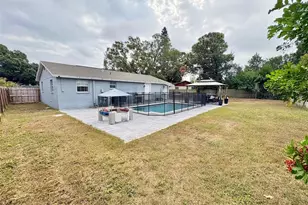 8854 85th St, Seminole, FL 33777 - Photo 19