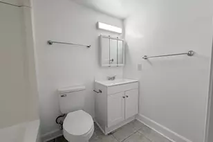 3301 58th Ave S, Saint Petersburg, FL 33712 - Photo 5