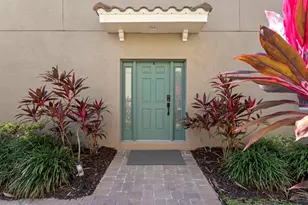 8711 Terracina Lake Dr, Tampa, FL 33625 - Photo 3