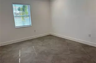 5815 Erin Ln S, Saint Petersburg, FL 33712 - Photo 19