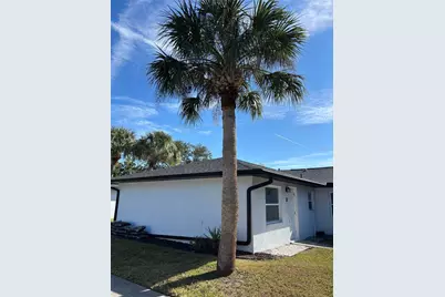 5815 Erin Lane S #D, Saint Petersburg, FL 33712 - Photo 1