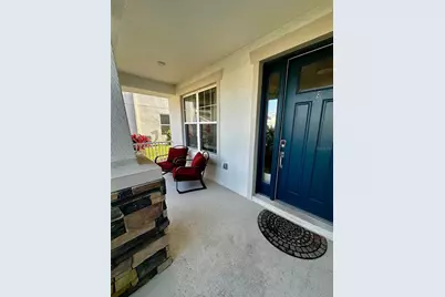 33805 Astoria Circle, Wesley Chapel, FL 33545 - Photo 11