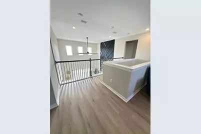 33805 Astoria Circle, Wesley Chapel, FL 33545 - Photo 41