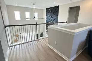 33805 Astoria Cir, Wesley Chapel, FL 33545 - Photo 41