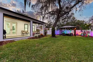 3211 Moran Rd, Tampa, FL 33618 - Photo 53
