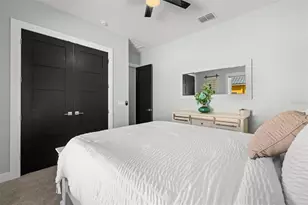 3211 Moran Rd, Tampa, FL 33618 - Photo 43