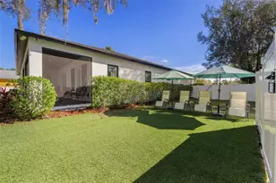 3211 Moran Rd, Tampa, FL 33618 - Photo 47