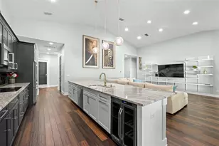 3211 Moran Rd, Tampa, FL 33618 - Photo 17