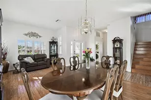 7904 Portrait Ct, New Port Richey, FL 34654 - Photo 9