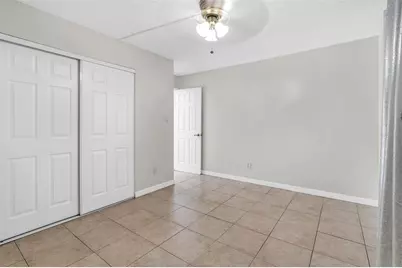5820 N Church Avenue #239, Tampa, FL 33614 - Photo 15