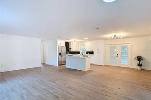 3551 Oakwood Dr, Wesley Chapel, FL 33543 - Photo 7