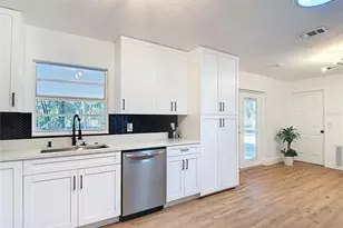 3551 Oakwood Dr, Wesley Chapel, FL 33543 - Photo 15