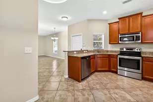 31253 Claridge Pl, Wesley Chapel, FL 33543 - Photo 17