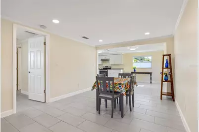 9203 51st Street N, Pinellas Park, FL 33782 - Photo 11