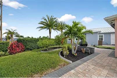 3283 Red Tail Hawk Drive, Polk City, FL 33868 - Photo 11