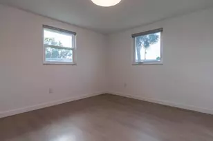 2237 Michele Dr, Sarasota, FL 34231 - Photo 21