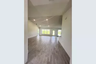 37266 Hidden View Circle, Dade City, FL 33523 - Photo 31