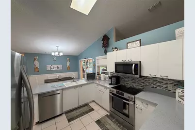 6005 Promenade Court, Bradenton, FL 34203 - Photo 3