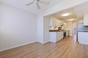 4890 Bay St NE, Saint Petersburg, FL 33703 - Photo 23