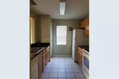 219 Draw Bridge Lane, Valrico, FL 33594 - Photo 9