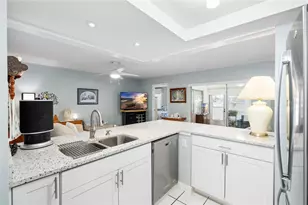 1137 Bowsprit Ln, Holiday, FL 34691 - Photo 13
