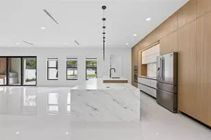 6907 N Blvd, Tampa, FL 33604 - Photo 9