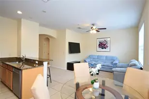 10144 Arbor Run Dr, Tampa, FL 33647 - Photo 15