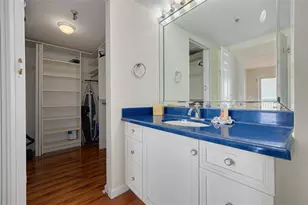 7430 Sunshine Skyway Ln S, Saint Petersburg, FL 33711 - Photo 23