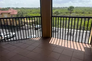 4305 Bayside Village Dr, Tampa, FL 33615 - Photo 15