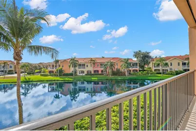 8 Academy Way S #123, Saint Petersburg, FL 33711 - Photo 15