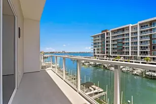 864 N Osceola Ave, Clearwater, FL 33755 - Photo 15