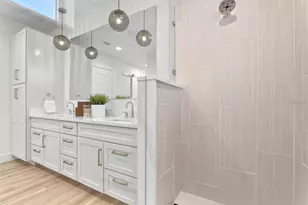 864 N Osceola Ave, Clearwater, FL 33755 - Photo 37