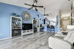 4210 Caddie Dr E, Bradenton, FL 34203 - Photo 9