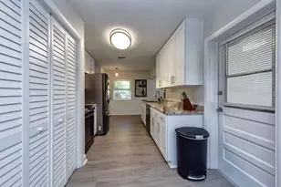 515 Dora Dr, Clearwater, FL 33765 - Photo 11