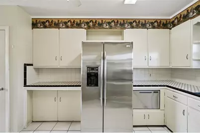 6221 Dartmouth Avenue N, Saint Petersburg, FL 33710 - Photo 25