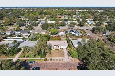 6221 Dartmouth Avenue N, Saint Petersburg, FL 33710 - Photo 59