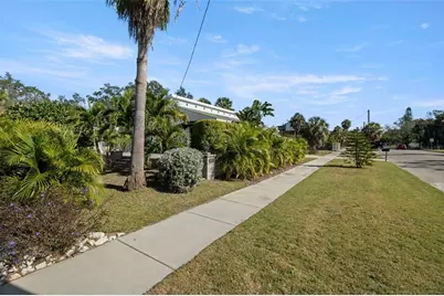 5731 28th Avenue S, Gulfport, FL 33707 - Photo 37