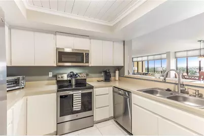 700 Island Way #501, Clearwater Beach, FL 33767 - Photo 17