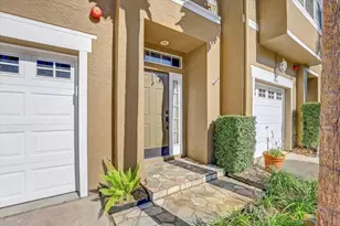 2965 Bayshore Pointe Dr, Tampa, FL 33611 - Photo 3