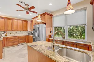 2965 Bayshore Pointe Dr, Tampa, FL 33611 - Photo 21