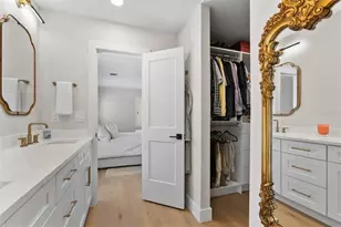 2618 S Bryant Cir, Tampa, FL 33629 - Photo 13