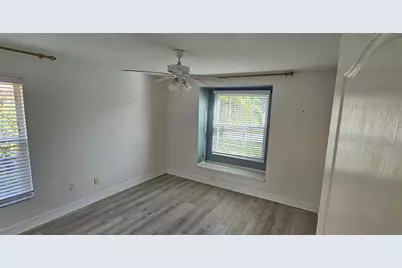 3043 Beaver Pond Trail, Valrico, FL 33596 - Photo 23