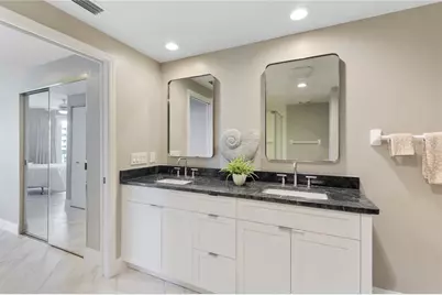 1170 Gulf Boulevard #404, Clearwater, FL 33767 - Photo 23