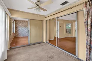 2211 Lark Cir W, Palm Harbor, FL 34684 - Photo 35